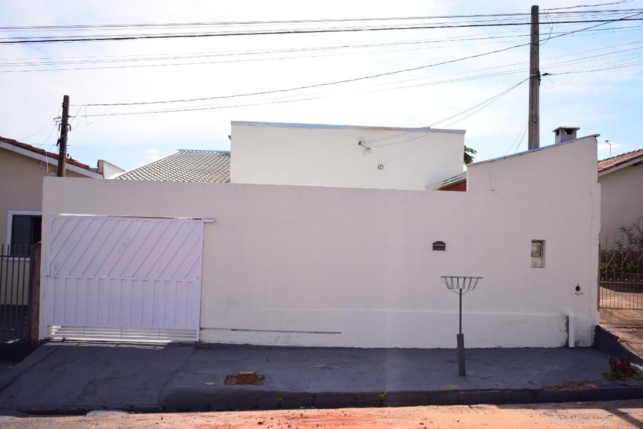 Villa Casa Temporada Em Olimpia To Nem Ai Esterno foto