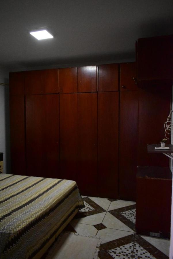 Villa Casa Temporada Em Olimpia To Nem Ai Esterno foto
